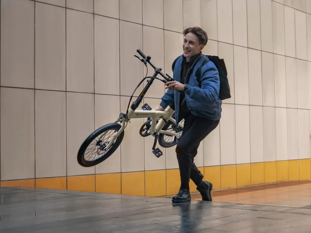New Riding Concept of ADO Air E-Bike